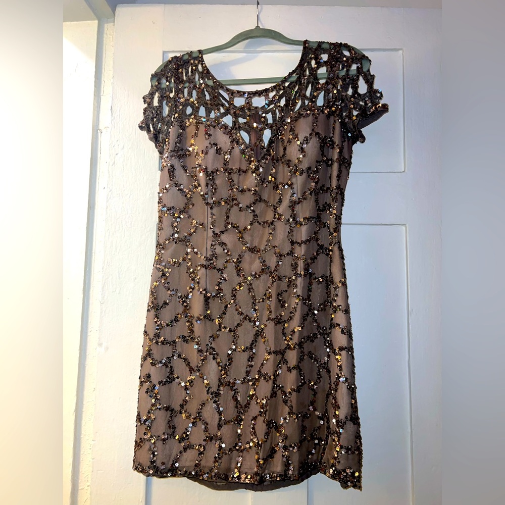 Shail K Beautiful Champagne Sequin Party Dress with Lattice Top - US Size 14